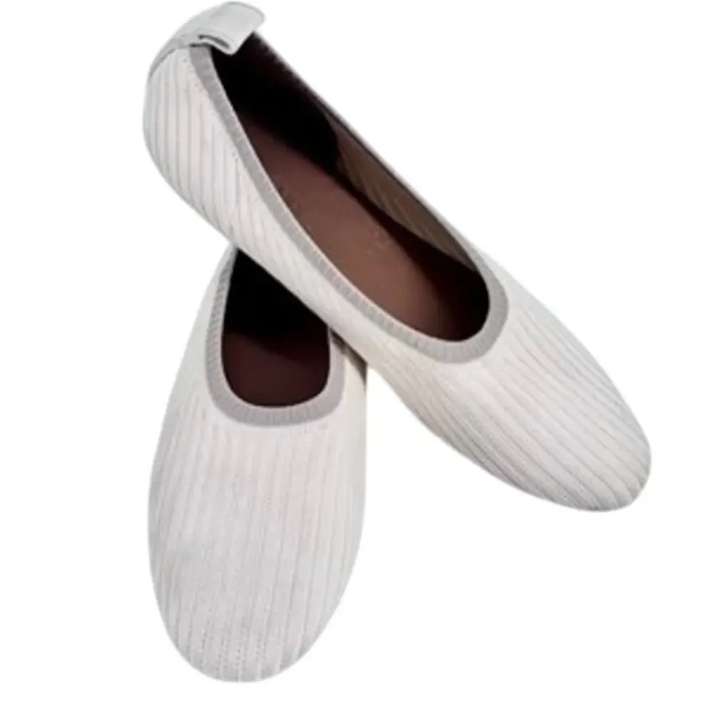 Everlane Day Glove Flats ReKnit Ribbed Size 10 Nude Beige Cream